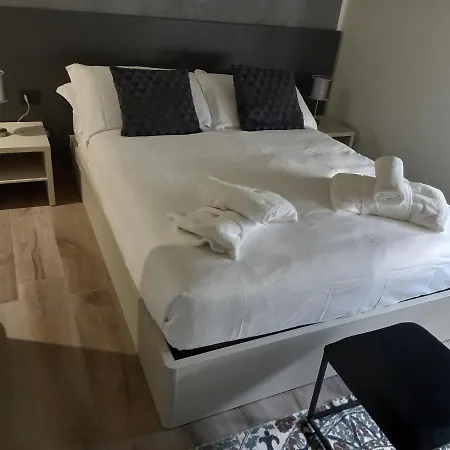 Residenza Novi 3* ノーヴィ・リーグレ