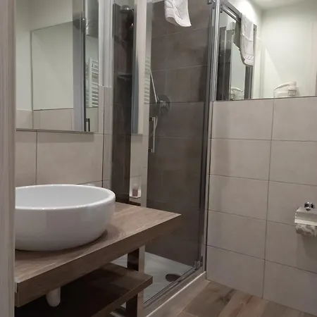 Residenza Novi Hotel 3*